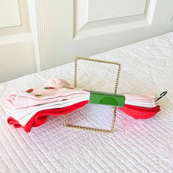 ♠️ Kate Spade Quarter Socks 3-Pack with Strawberry Design NWT - Picture 3 of 3